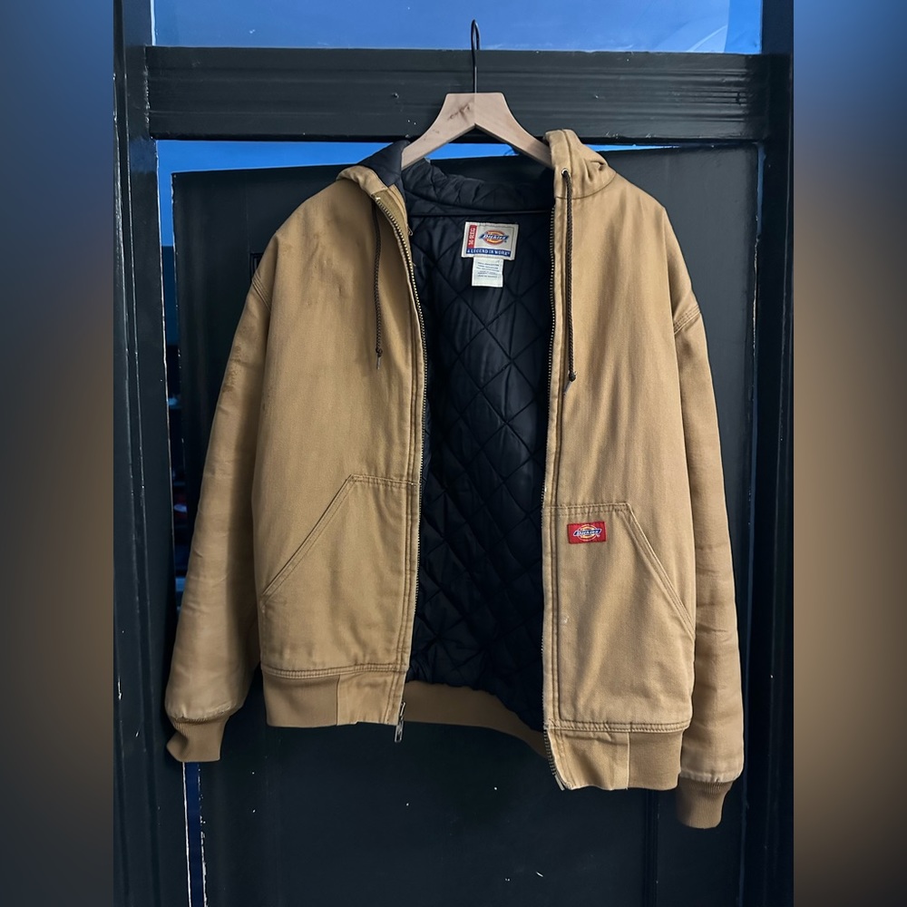 Dickies Tan Work Coast Sz M (fits up to women’s L)